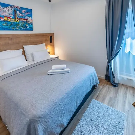 Pinna - Galija Apartman Póla