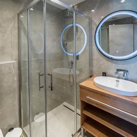 Pinna - Galija * Pula